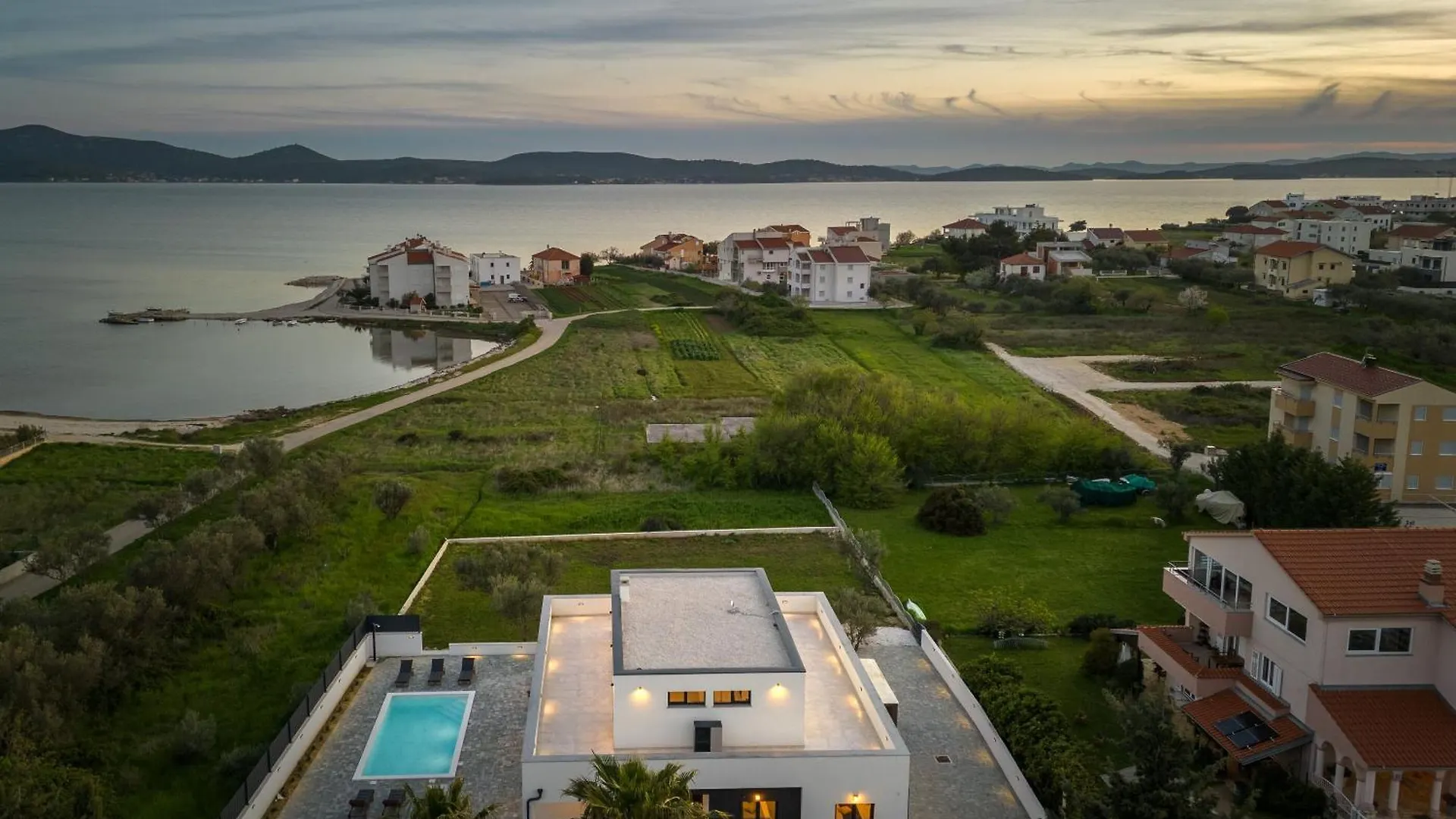 Villa Sole Sukosan 0*,  Croatia